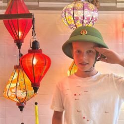 Lantern-making-Hoi-An-suitable-for-boys